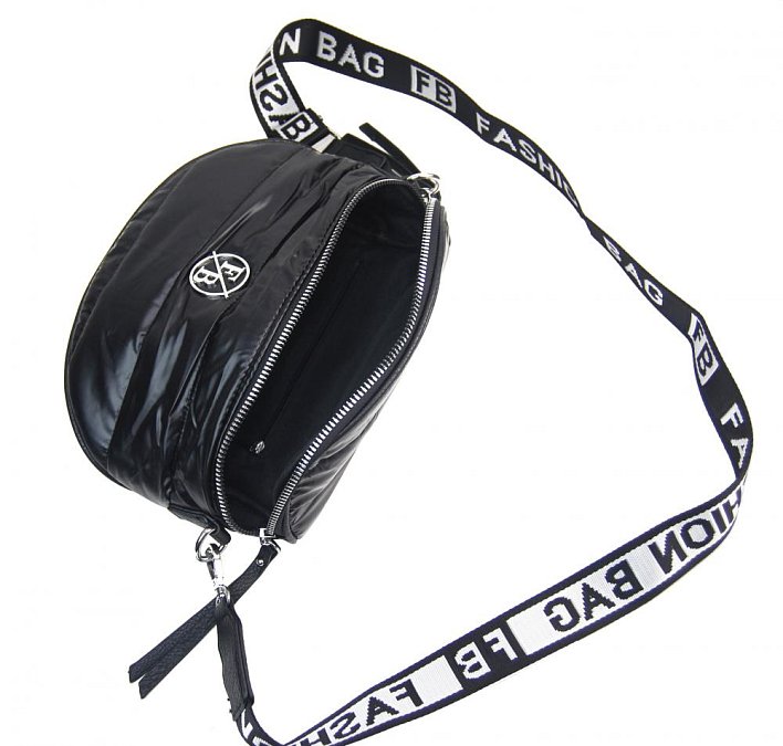 damska-crossbody-taska-ledvinka-21015-1-cerna-5